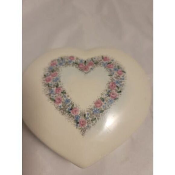 Otagiri Japanese Romance Heart-shaped Trinket Box Floral Creative Collection - Picture 3 of 12